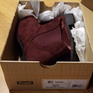 Burgundy velour short boots